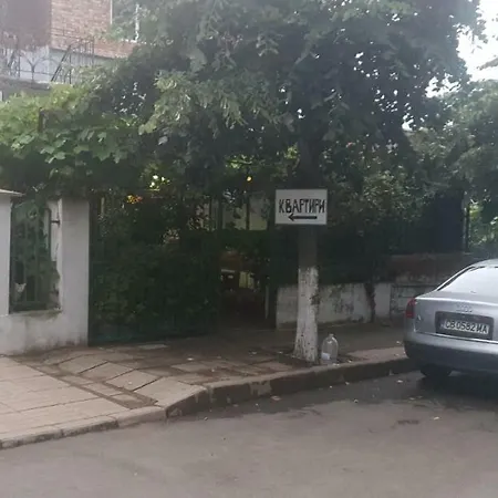 свети никола 3* 시네모레츠