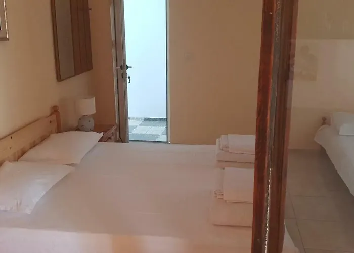 Casa de hóspedes свети никола Sinemoretz